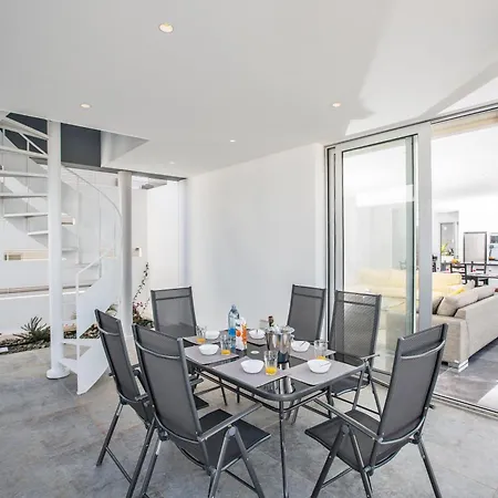 Σπίτι διακοπών 3 Schlafzimmer Mit Privatem Pool Und Dachgarten