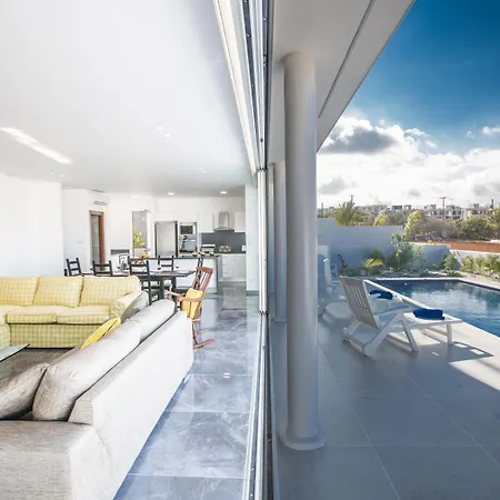 3 Schlafzimmer Mit Privatem Pool Und Dachgarten *