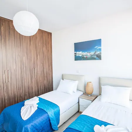 Holiday home 3 Schlafzimmer Mit Privatem Pool Und Dachgarten *