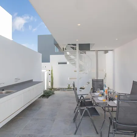 3 Schlafzimmer Mit Privatem Pool Und Dachgarten * Protarász
